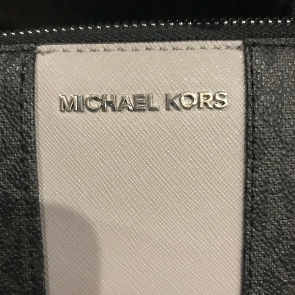 NWT LRG MICHAEL KORS BLACK CHAIN TOTE W/NWT WALLET - Picture 3 of 7